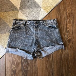Vintage Levis High Rise Cut Off Denim Shorts